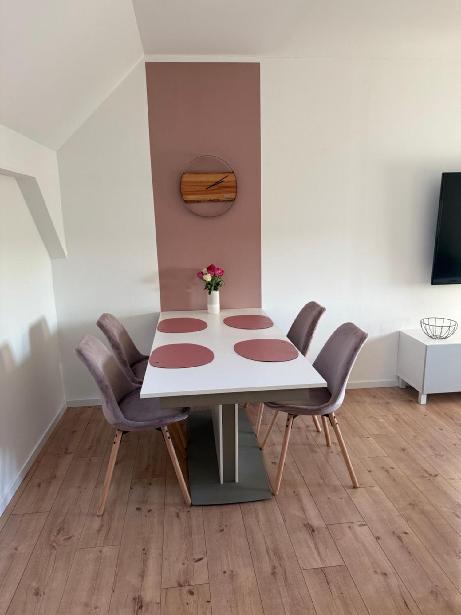 Grosse Ferienwohnung In Ostseenaehe Schonberg  Екстериор снимка